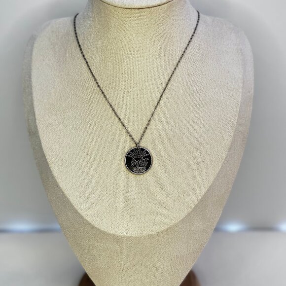 Let Your Light so Shine Pendant Necklace - Picture 2 of 6